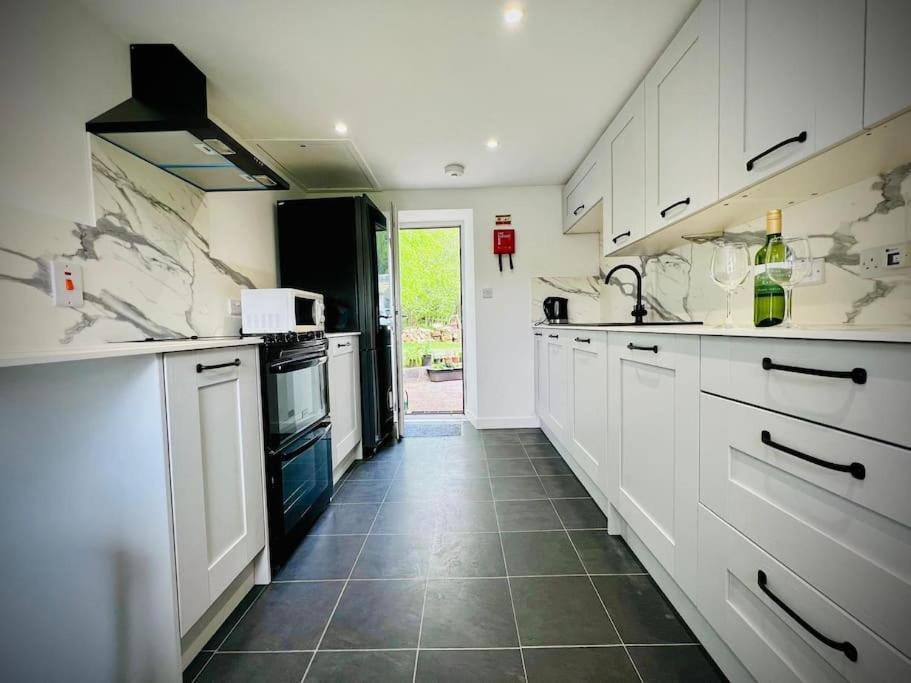 Cosy Country House In Deeside Finzean 部屋 写真